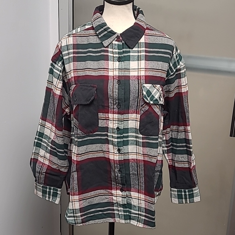 Bluenotes Size M Green/Red Plaid Longlseeve Shirt